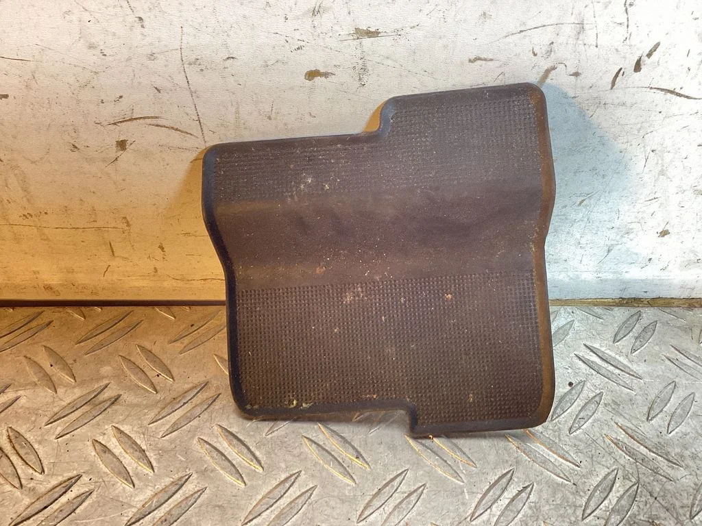 Panel drawer/shelf pad – Porsche Cayenne (92A) (2010-2017)