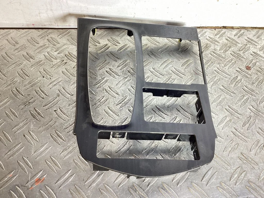 Gear shifter surround trim plastic