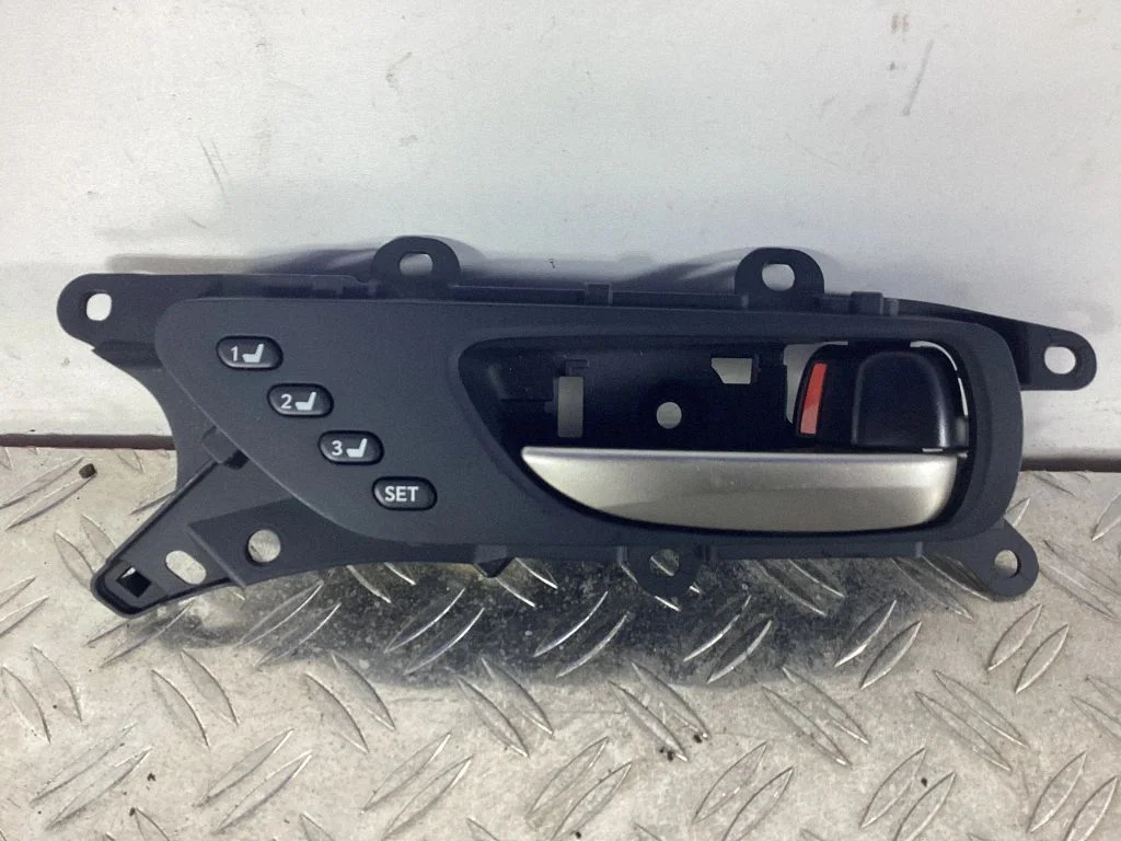 Front door interior handle – Lexus RC (2014-)