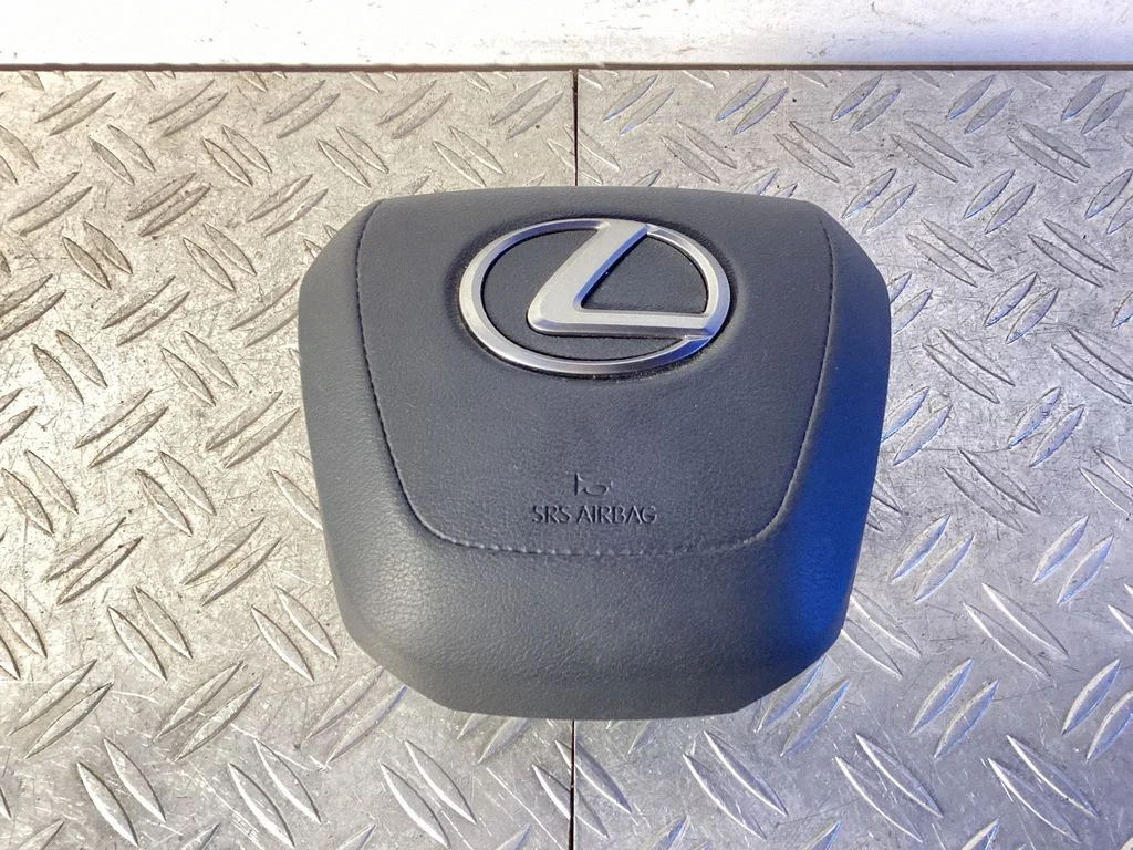 Knee airbag – Lexus RX 450H (2016-)