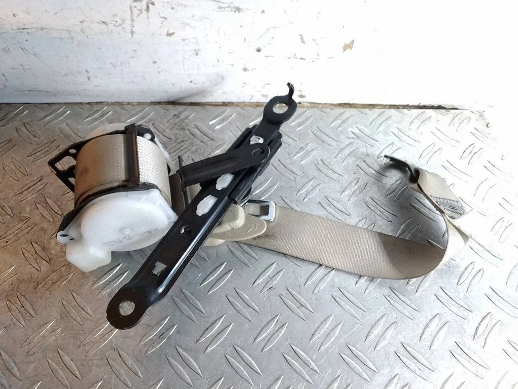 Tagumine turvavöö TKAH0EF831