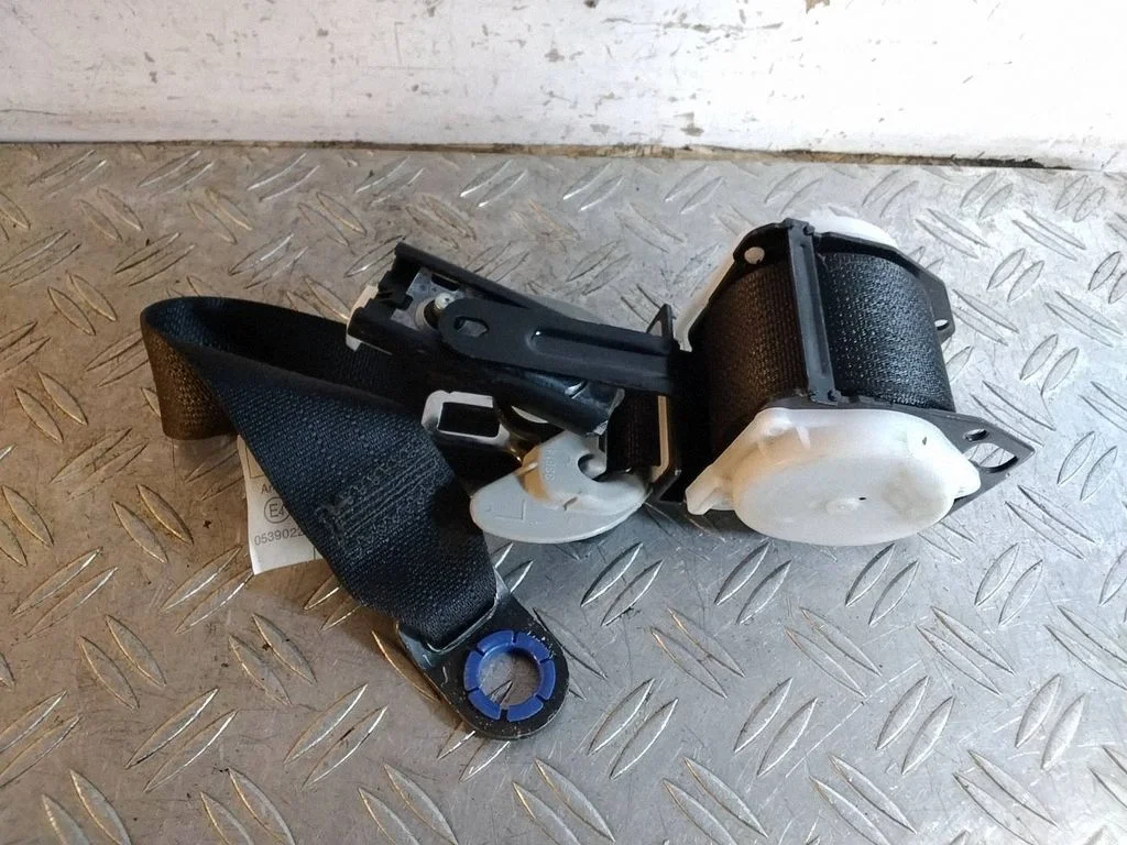 Tagumine turvavöö TKAH0EF831