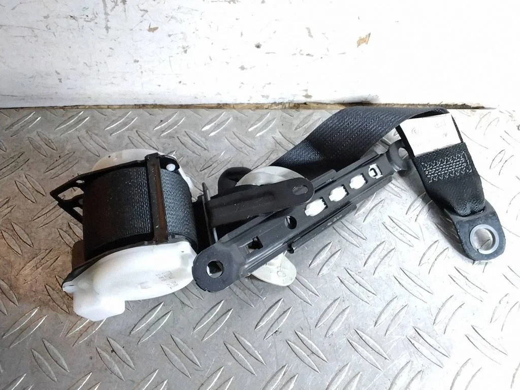 Tagumine turvavöö TKAH0EF831