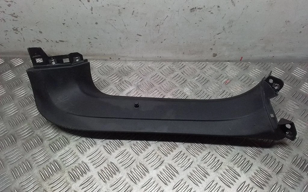 Other trunk/boot trim element 9Y3867608B