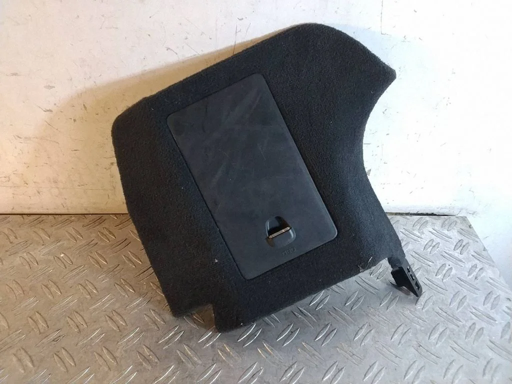 Pozostałe elementy tapicerki bagażnika 991555101