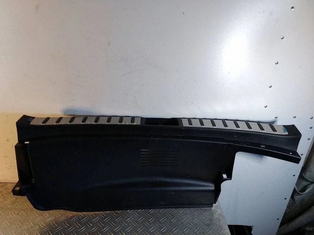 Trunk/boot sill cover protection – Lexus NX (2014-2021)