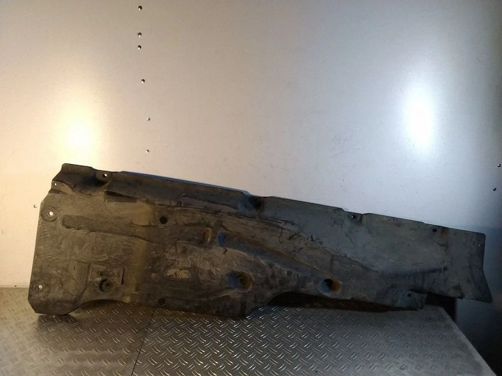Bottom trim – Mercedes-Benz GLK-Class (X204) (2008-2016)