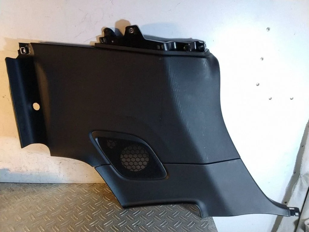 Pagasiruumi külje viimistluspaneel – Porsche 911 991 (2011-2019)