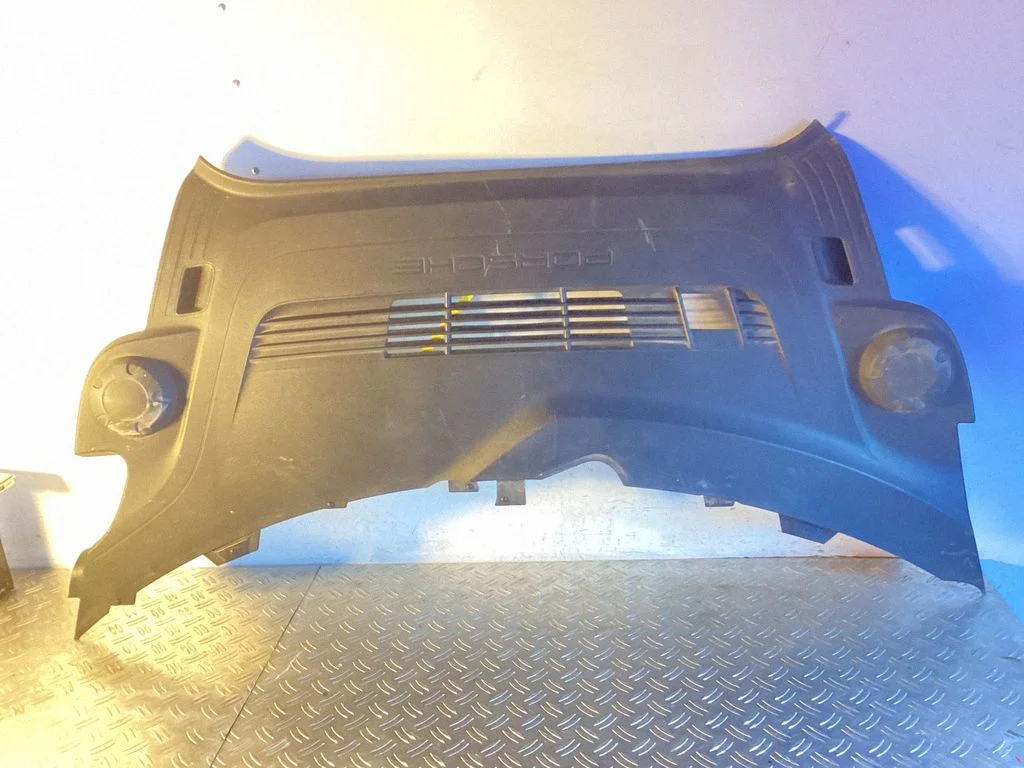 Tailgate/boot lid cover trim – Porsche 911 991 (2011-2019)