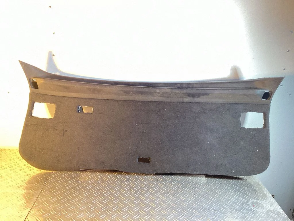 Tailgate/boot lid cover trim – Lexus RX III (2008-2015)