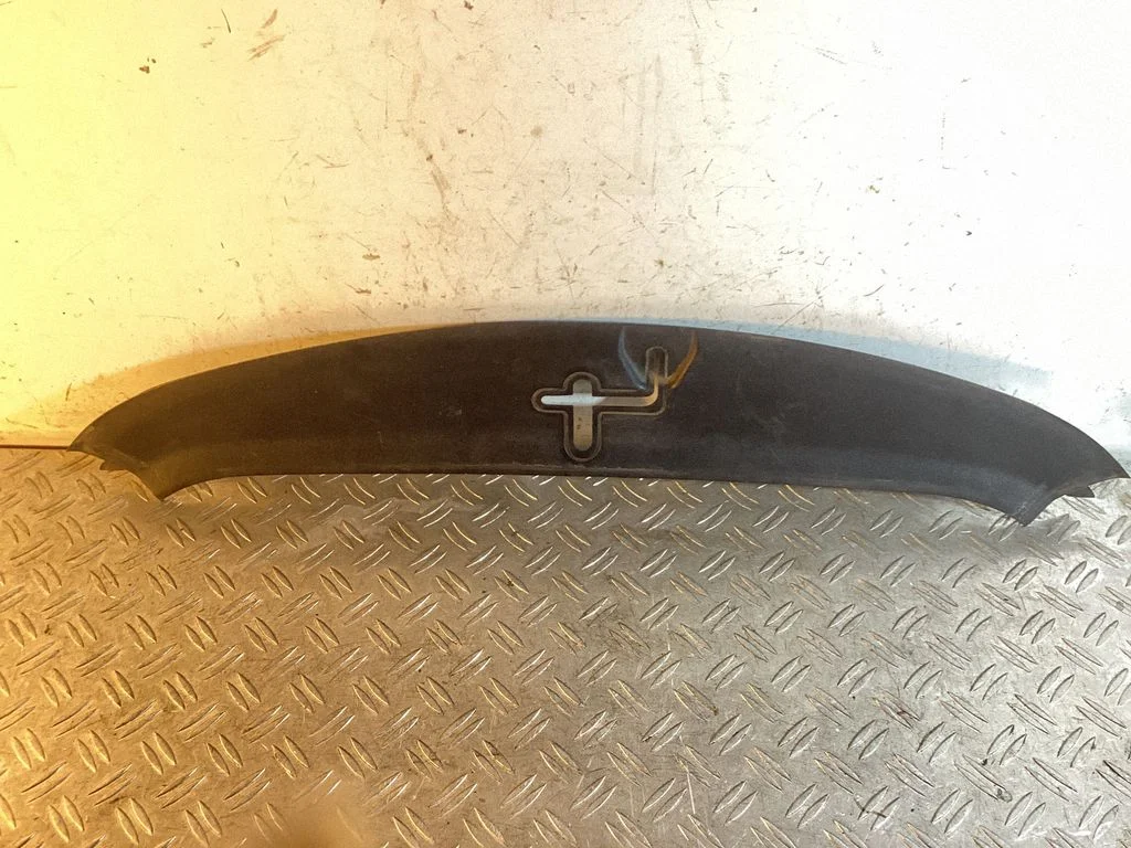 Tailgate/boot lid lock trim – Porsche 911 991 (2011-2019)
