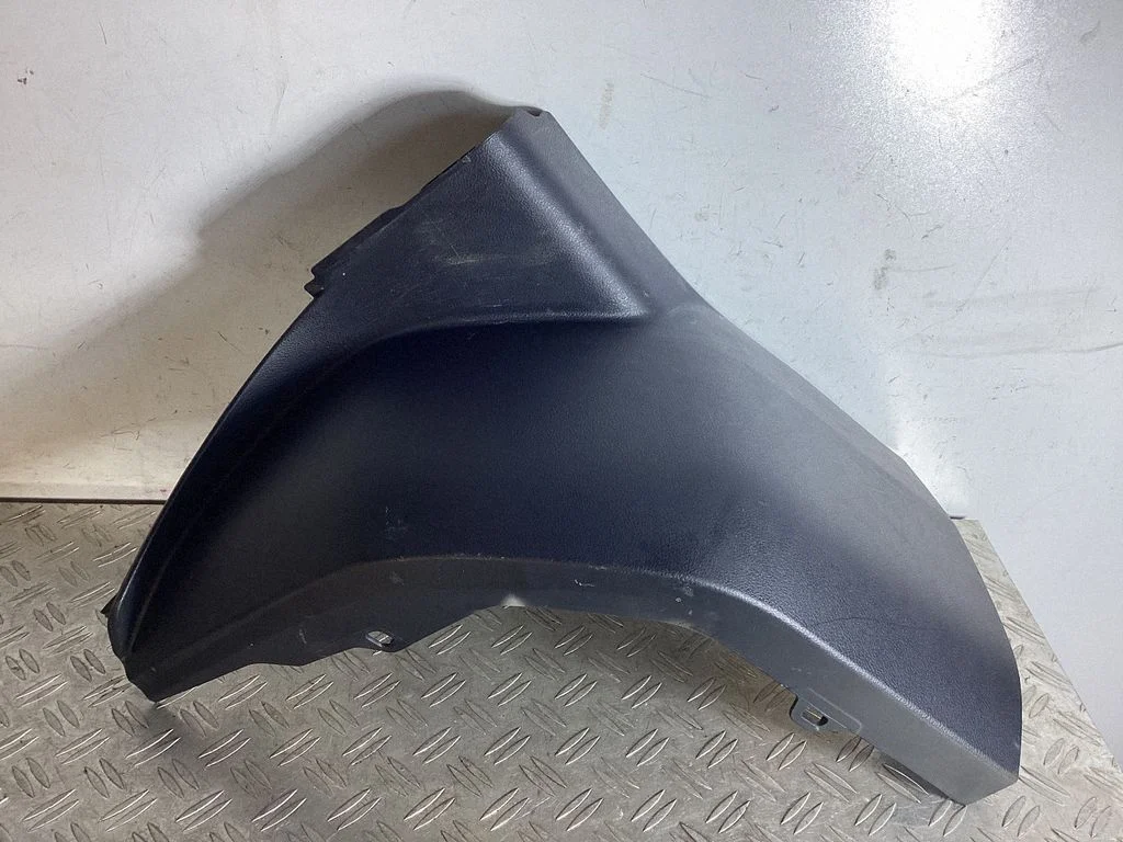 Tailgate/trunk side cover trim – Lexus NX (2021-)