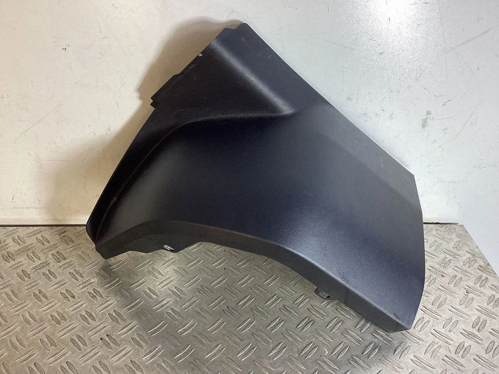 Tailgate/trunk side cover trim – Lexus NX (2021-)