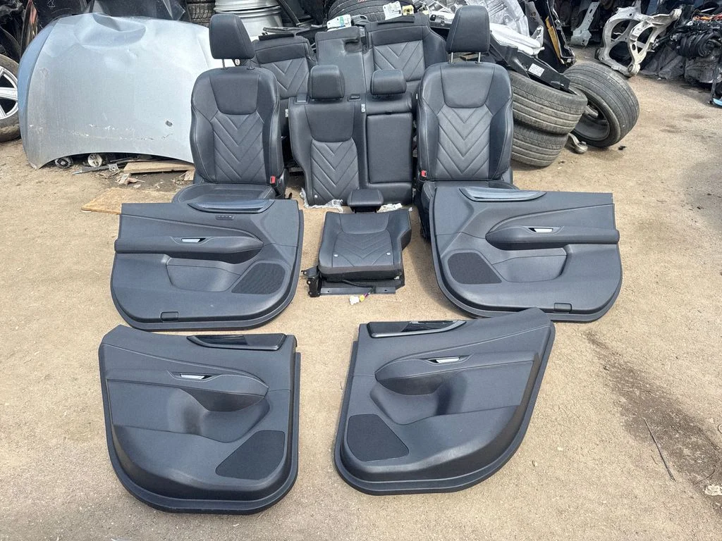 Interior set – Lexus NX (2021-)