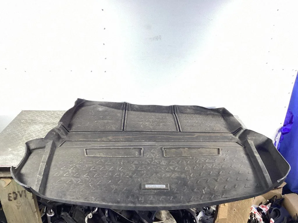 Rubber trunk/boot mat liner – Lexus RX 450H (2016-)