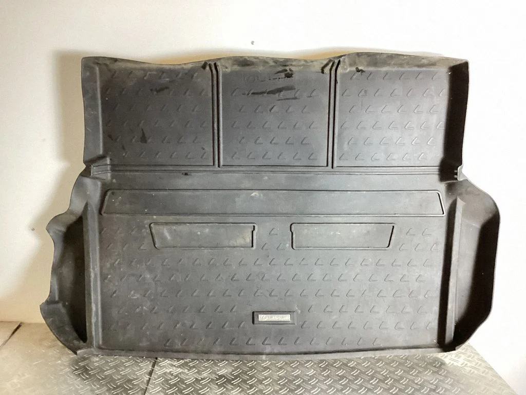 Rubber trunk/boot mat liner – Lexus RX 450H (2016-)