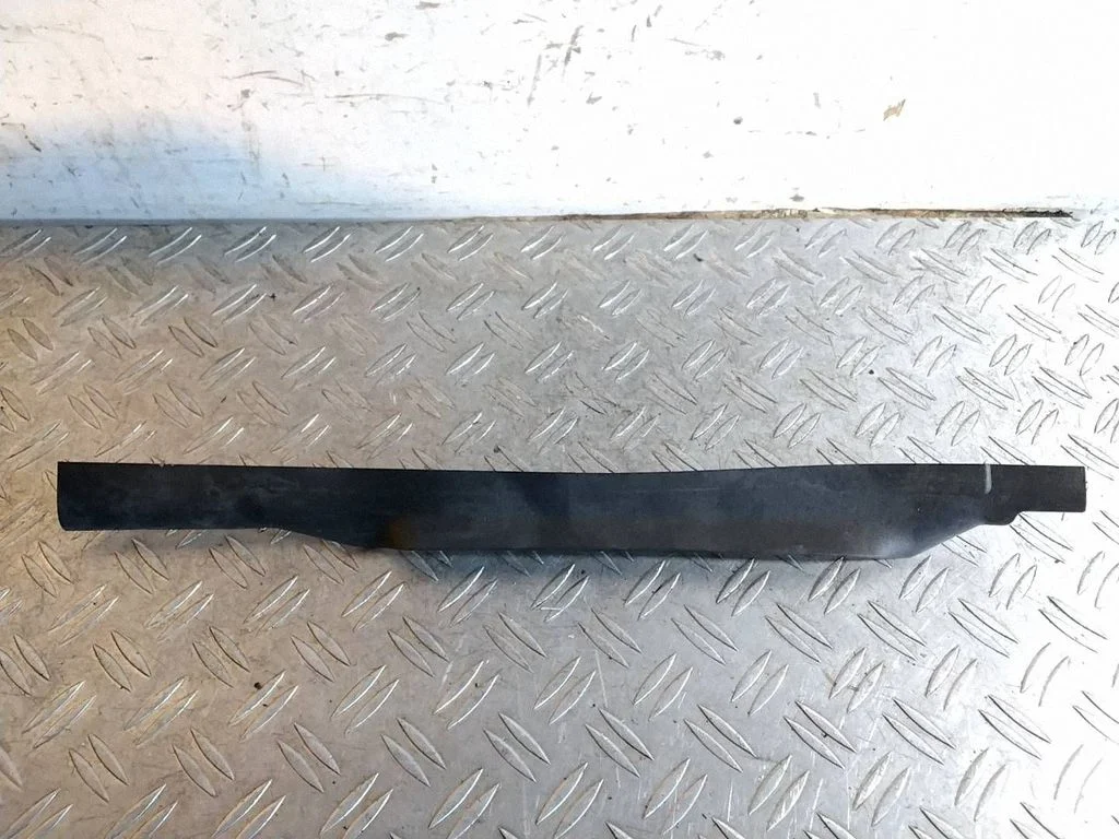 Front sill trim cover 632240022