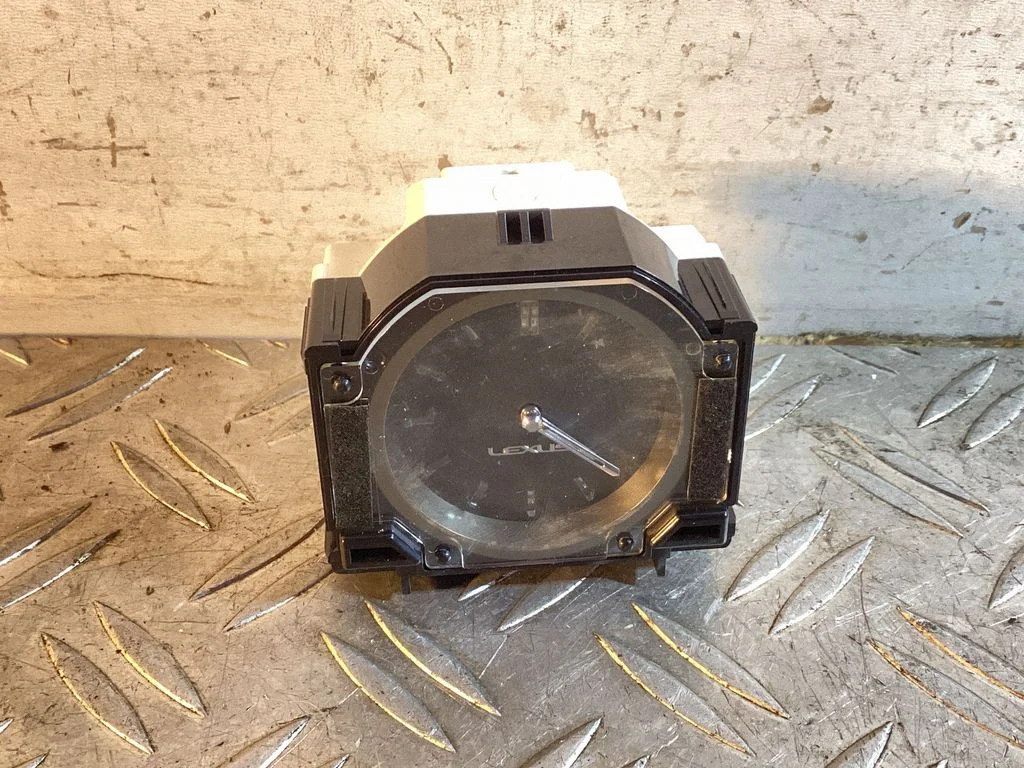 Clock 8391053130