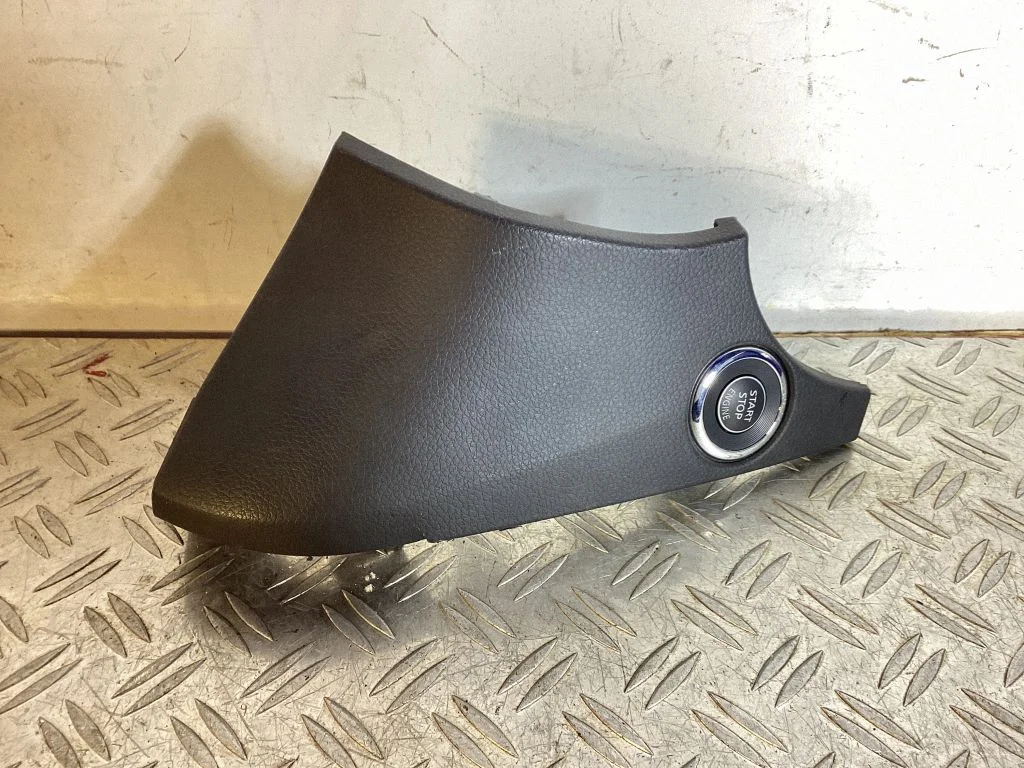 Engine start stop button switch – Nissan Qashqai (2014-2016)