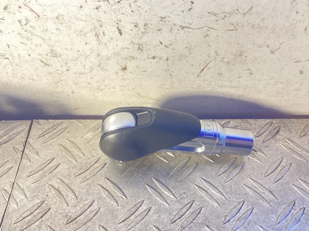 Gear shift switch/knob – Porsche 911 991 (2011-2019)