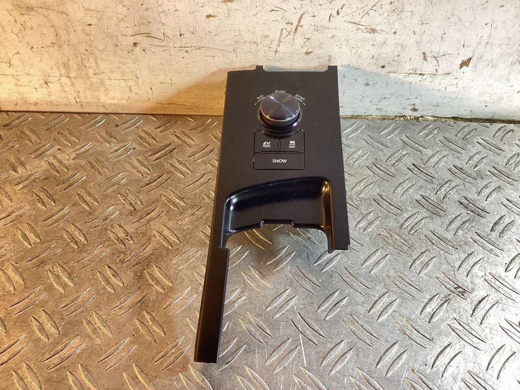 Multifunctional control switch/knob – Lexus IS III XE30 (2013-2020)