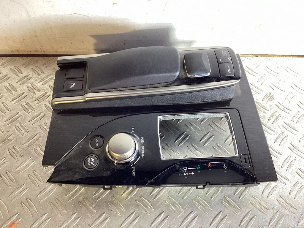 Multifunctional control switch/knob – Lexus GS 250 350 300H 450H (2013-)