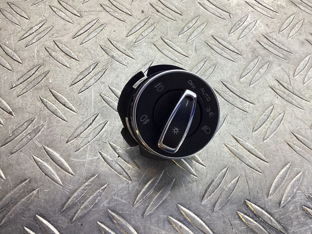 Light switch – Porsche Cayenne (92A) (2010-2017)