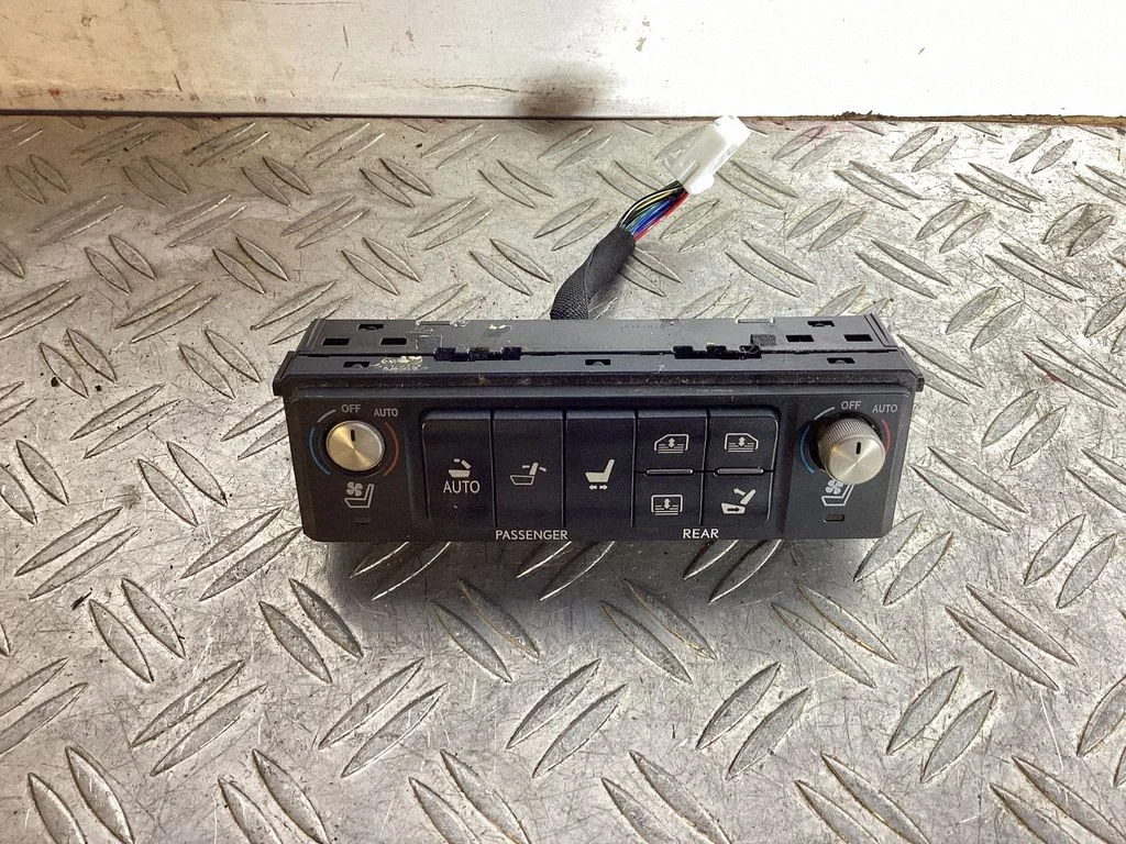 Seat heating switch 15C978