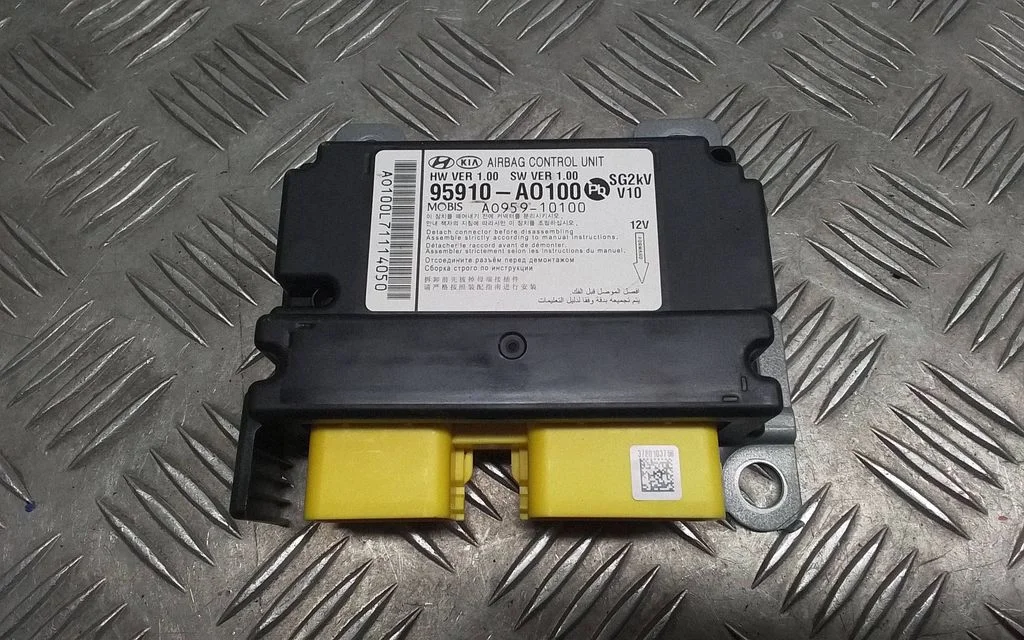 Airbag control unit/module – KIA Niro (2022-)