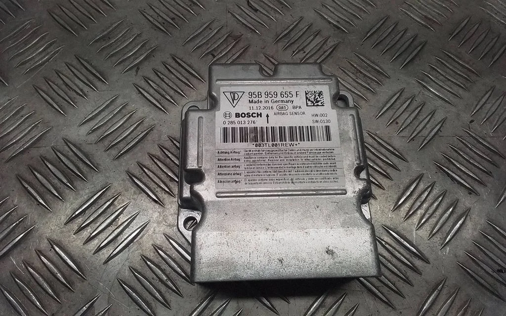 Airbag control unit/module – Porsche Macan (95B) (2019-)