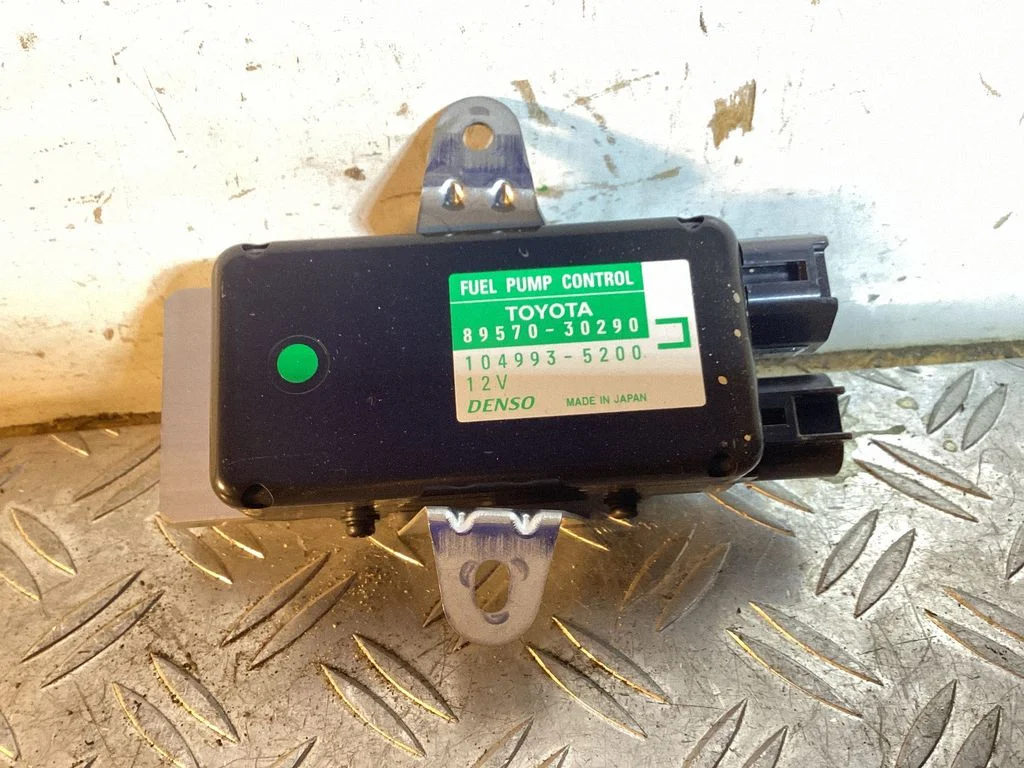 Fuel injection pump control unit/module – Lexus GS 250 350 300H 450H (2013-)