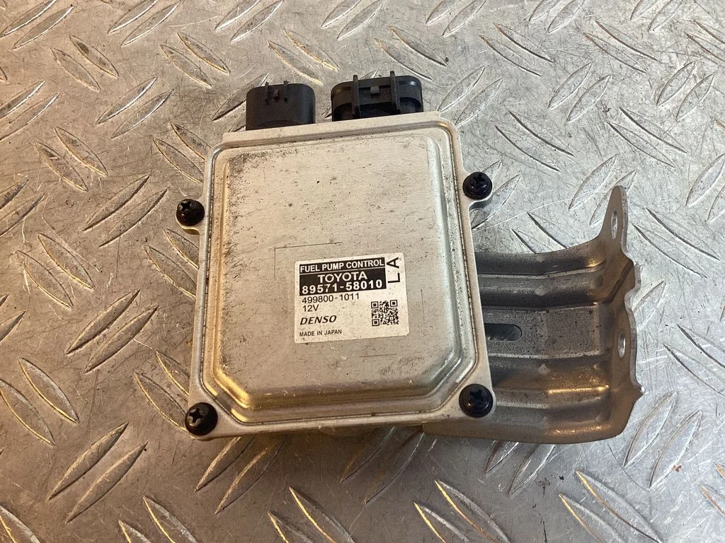 Fuel injection pump control unit/module – Lexus RX 450H (2016-)