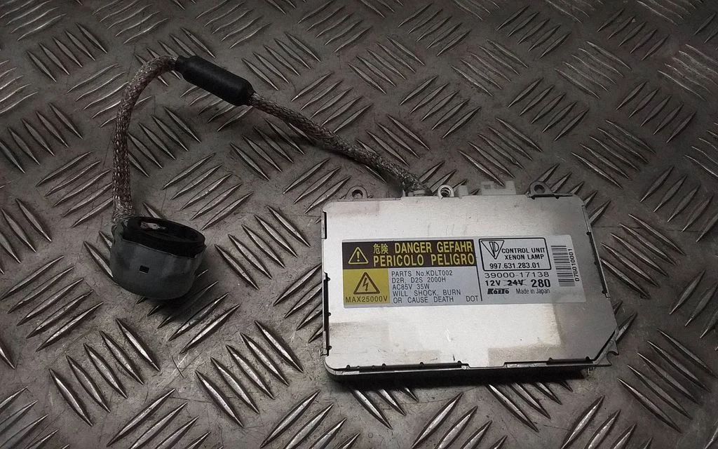 Xenon control unit/module – Porsche 911 997 (2004-2013)