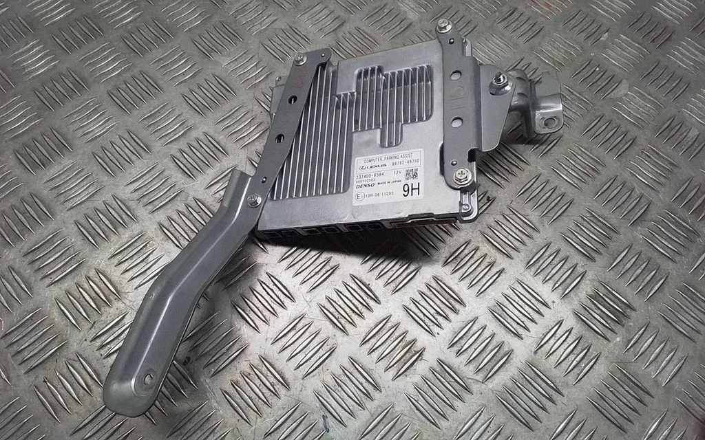 Parking PDC control unit/module – Lexus RX 450H (2016-)