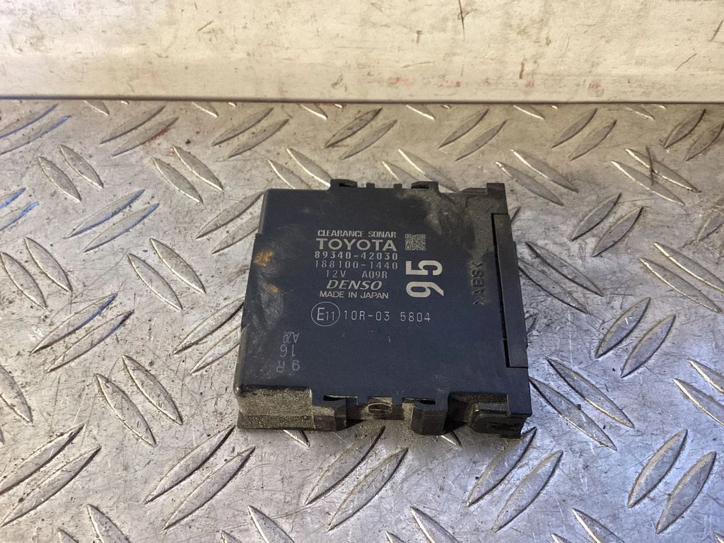 Parking PDC control unit/module – Toyota RAV 4 (XA40) (2012-2018)