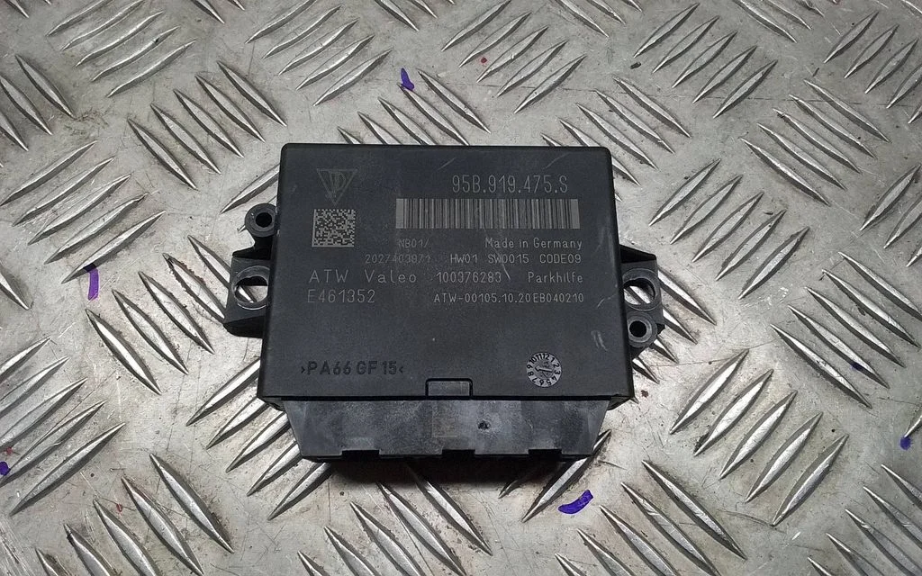 Parkimisandurite (PDC) juhtplokk – Porsche Macan (95B) (2019-)