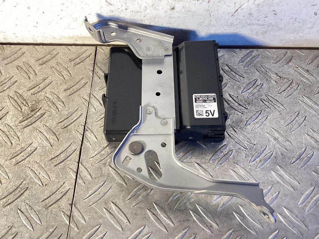 Engine control unit/module – Lexus RX 450H (2016-)