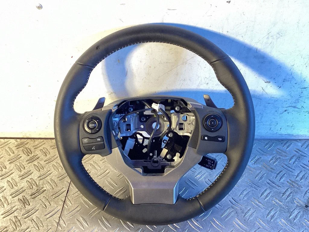 Rool – Lexus IS III XE30 (2013-2020)