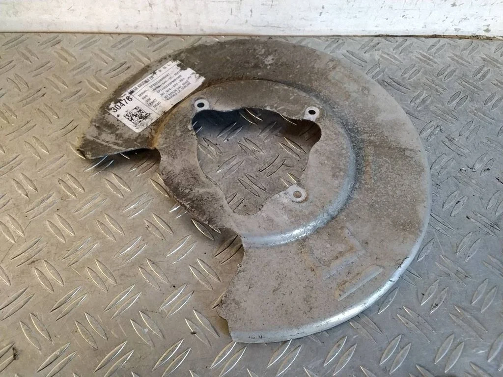 Rear brake disc plate dust cover – Tesla Model Y (2020-)