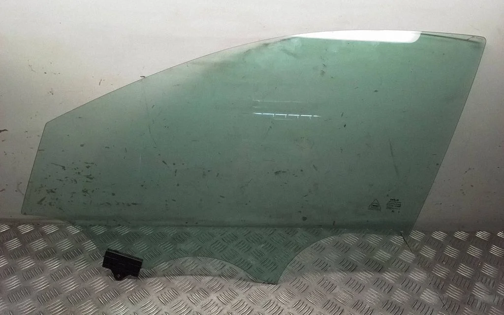 Front door window glass four-door – KIA Niro (2022-)