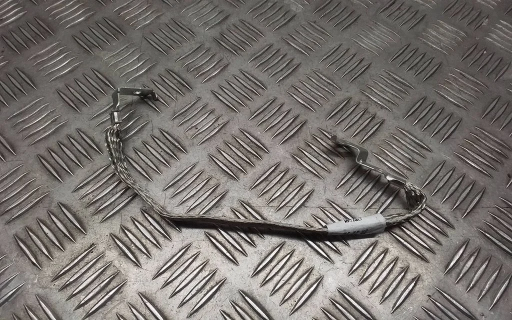 Negative earth cable (battery) – Tesla Model Y (2020-)