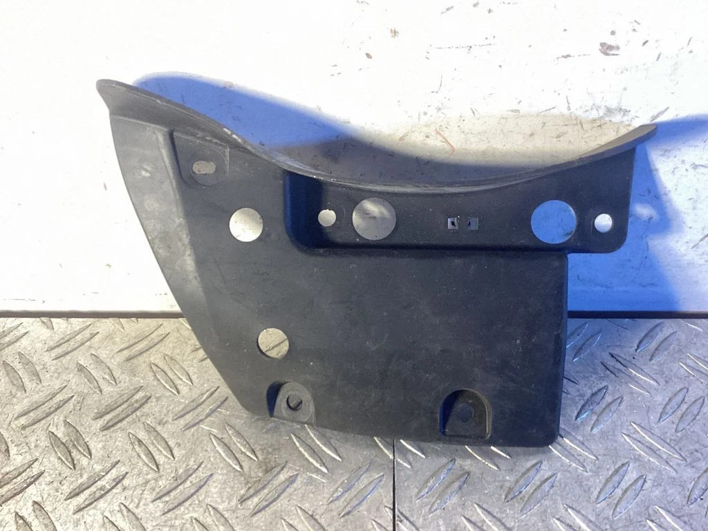 Rear mudguard – Lexus NX (2014-2021)