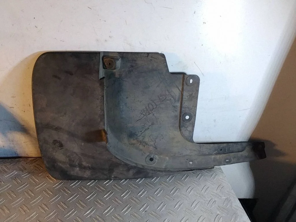 Rear mudguard – Toyota Land Cruiser (J150) (2009-)