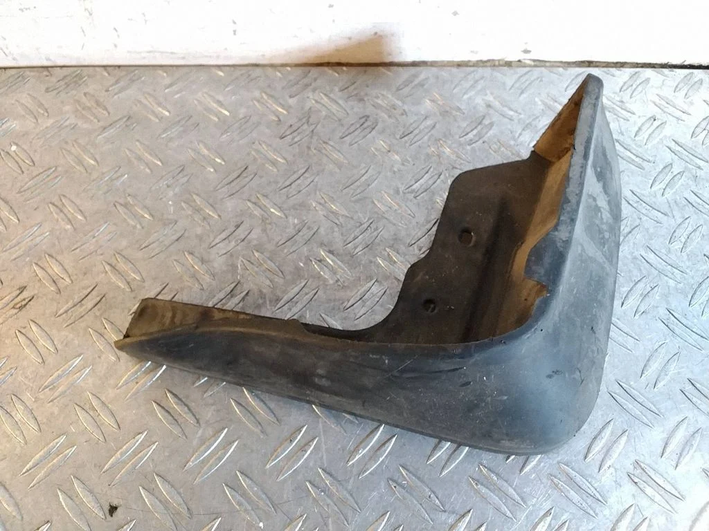 Front mudguard HT843