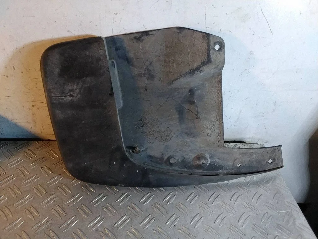 Front mudguard – Toyota Land Cruiser (J150) (2009-)