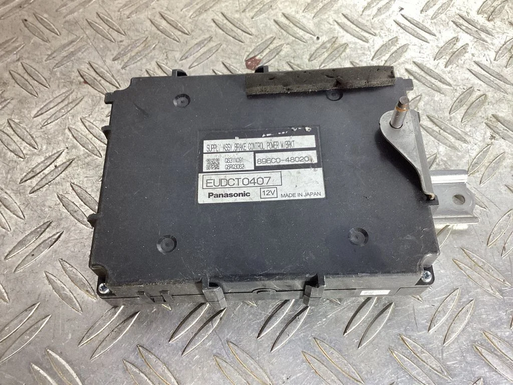Brake system control unit/module – Lexus RX 450H (2016-)
