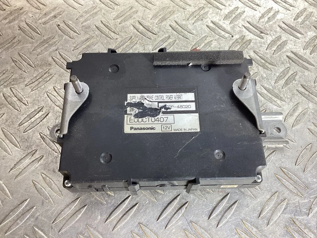 Brake system control unit/module – Lexus RX 450H (2016-)