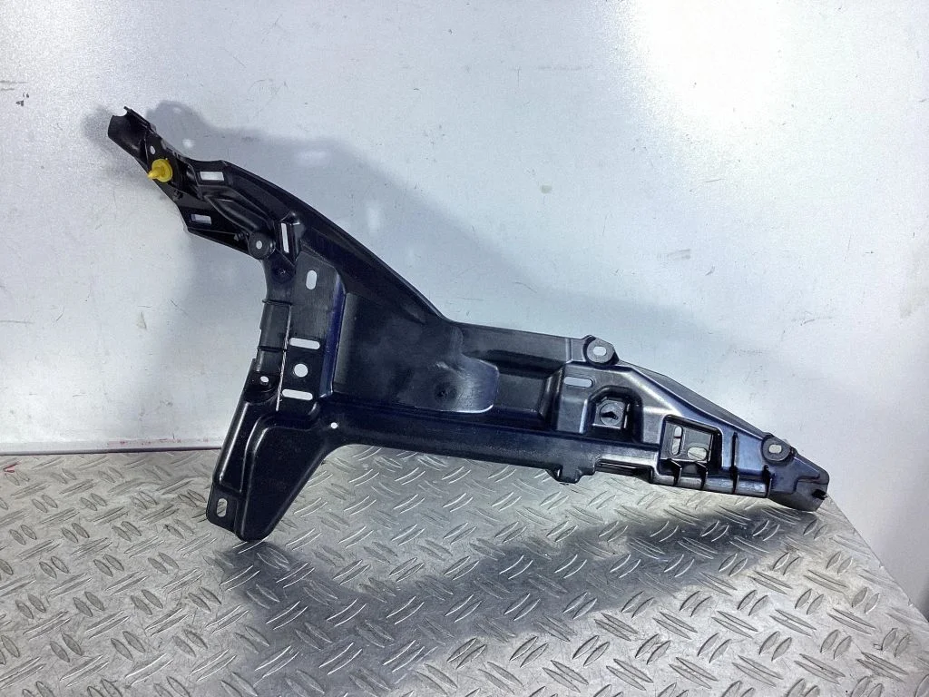 Bumper support mounting bracket corner – Tesla Model S (2012-)