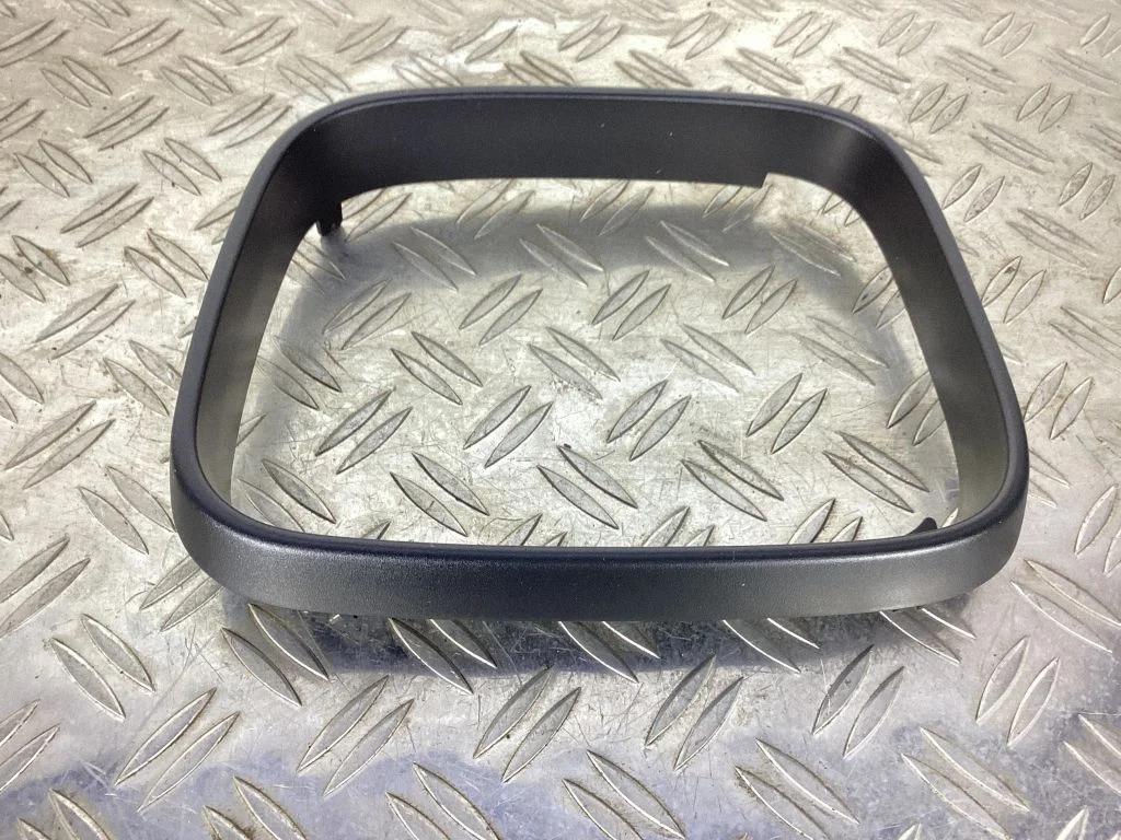 Plastic wing mirror trim cover 7E1858554