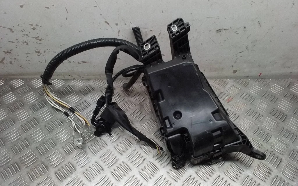 Fuse box set – Lexus NX (2021-)